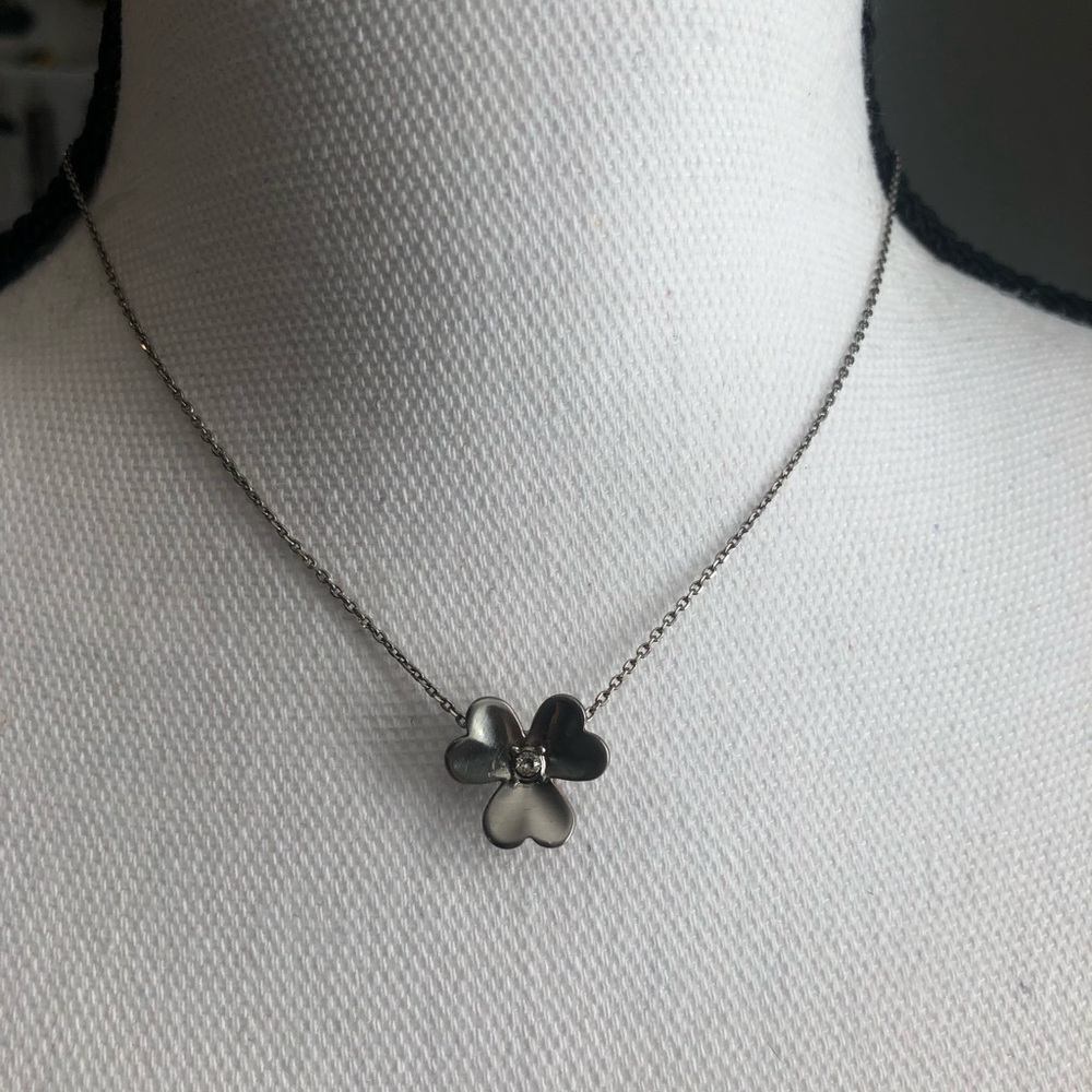 Necklace - Picture 2 of 6